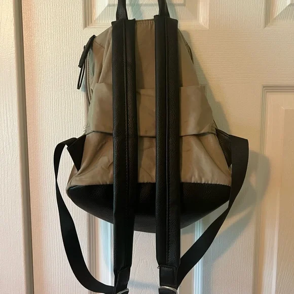 Mini backpack - Picture 5 of 7